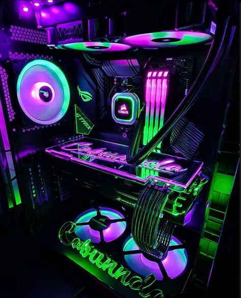 Love the color combo between the green and purple ⚔️ Is this RGB overkill ? What do you think ? By @cabunnda… Rgb Aesthetic, Best Pc Setup, Green Pc, Pc Building, Pc Games Setup, Setup Inspiration, Green Computing, Computer Gaming Room, Computer Build