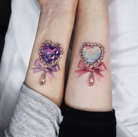 Crystal Tattoos, Gem Tattoo, Bright Tattoos, Jewel Tattoo, Crystal Tattoo, Diamond Tattoos, Wicked Tattoos, Instagram Heart, 1 Tattoo