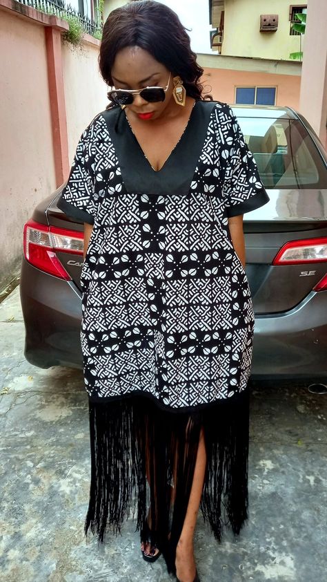 Short Gown With Fringe, Ankara Short Gown Styles With Fringe, Short Bubu Gown With Fringe, Bubu Kaftan Styles, Kampala Gown Styles For Ladies, Boubou Styles, Simple Dress Styles, Boubou Styles For Women, Kaftan Styles