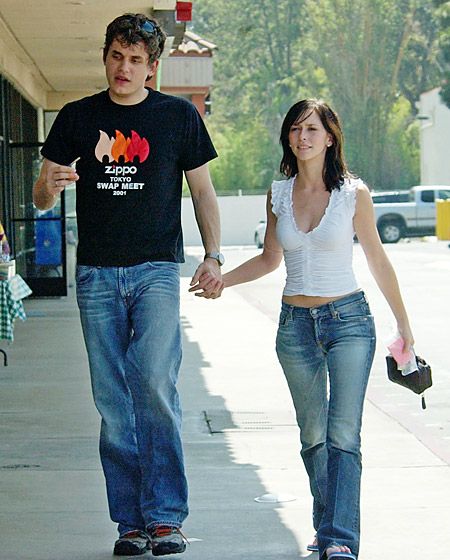 Nick Lachey, Minka Kelly, Jennifer Love Hewitt, Back To School Hairstyles, Jennifer Love, John Mayer, Old Love, Love Affair, Celebrity Couples