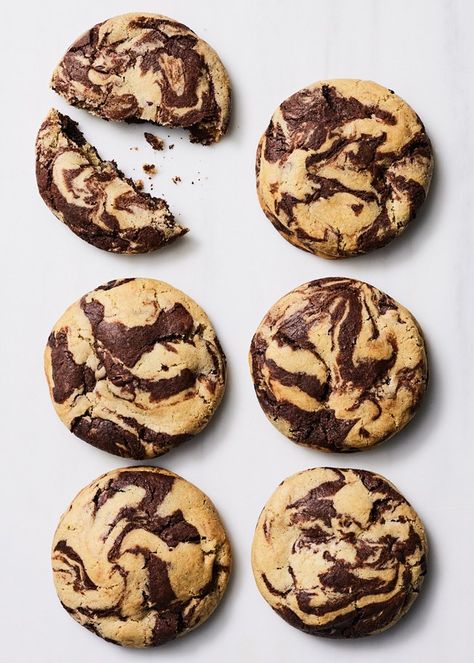 Marble Cookies Recipe, Marbled Chocolate, Chocolate Company, Cookie Flavors, Chips Recipe, Chocolate Chunk Cookies, Vanilla Cookies, Chocolate Chip Cookie, Test Kitchen