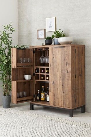 Drink Cabinet Modern, Living Room Drinks Cabinet, Bar Cabinet Design Luxury, Drinks Cabinet Living Room, Next Bronx Living Room, Whiskey Home Bar, Drinks Cabinet Ideas Home Bars, Drinks Cabinet Ideas, Mini Bar Cabinet