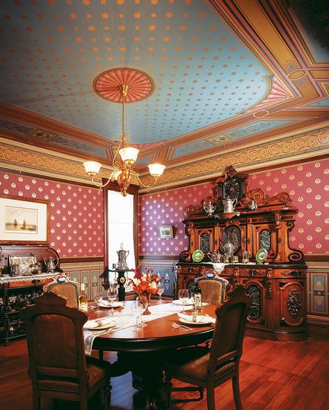 Ceiling With Wallpaper, Victorian Ceiling Design, Bradbury Wallpaper, Neo Classical Art, Victorian Ceiling, House Dining Room, Victorian Interior, Victorian Interiors, Wallpaper Ceiling