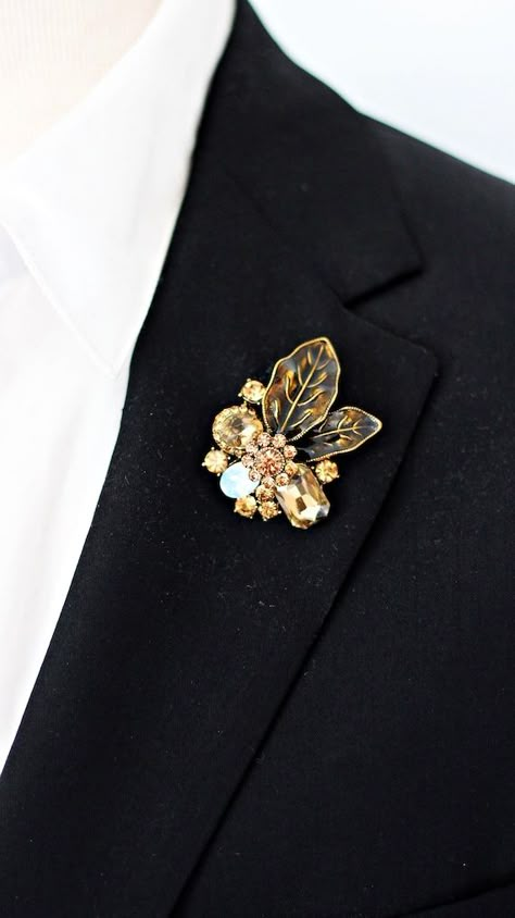 Check out this item in my Etsy shop https://www.etsy.com/listing/1190820774/small-leaf-flower-steampunk-copper Brooch For Men Suit, Lapel Pins Mens Wedding, Lapel Pin, Men Wedding Flower Pin, Gold Flower Lapel Pin, Formal Flower Lapel Pin, Brooch Boutonniere, Flower Lapel Pin Men, Lapel Pins Suit