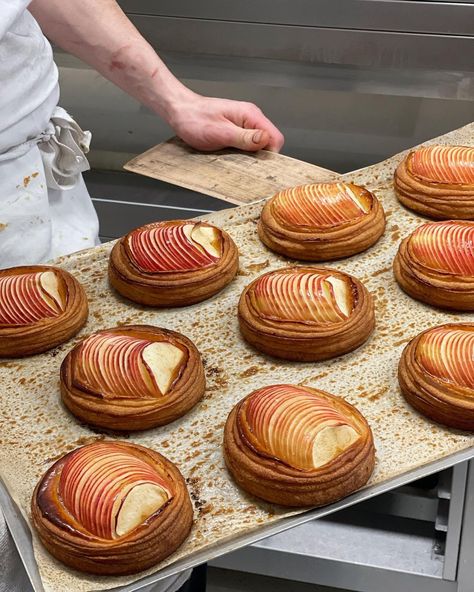 Food Post Ideas, Fall Bakery Menu Ideas, Danish Pastry Aesthetic, Pastries In Cafe, Bakery Pastries Aesthetic, Apple Croissant, Danish Pastries, Fall Pastries Aesthetic, Cafe Pastries Aesthetic