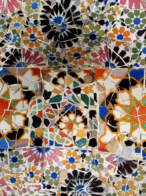 Detail from a Gaudi Mosaic, Barcelona Gaudi Art, Gaudi Mosaic, Gaudi Architecture, Parc Guell, Gaudi Barcelona, Antonio Gaudí, Antoni Gaudi, Mosaic Designs, Stained Glass Mosaic