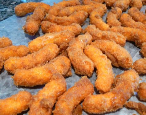 Caramelized Cheetos (Coyote Droppings) | Just A Pinch Recipes Carmel Cheetos, Cheetos Recipe, Snack Mix Recipes, Cracker Snacks, Family Food, Snack Mix, Sweet Stuff, Candy Recipes, Food Recipe