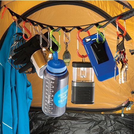 This gear line that will organize all your essentials at night. | 42 Insanely Clever Products You Need For Your Next Camping Trip Auto Camping, Bil Camping, Tent Hacks, Zelt Camping, Kombi Motorhome, Camping Diy, Camping Aesthetic, Camping Checklist, Camping Glamping