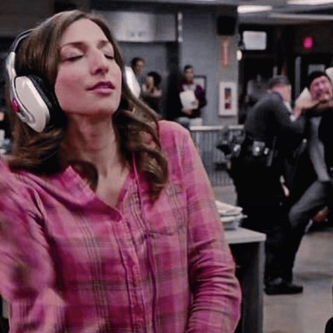 Gina Linetti, Playlist Covers Photos, Spotify Playlist Covers, Brooklyn 99, Spotify Covers, Brooklyn Nine Nine, Playlist Covers, Reaction Memes, Spotify Playlist