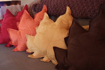 Puffy Pillows, Leaf Pillows, Leaf Placemats, Craft Basket, Diy Leaf, Porch Bench, Diy Tumblr, Fall Throw Pillows, Wal Mart