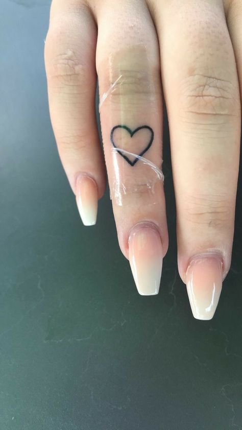 Finger Tattoo Symbols, Finger Tattoo Ideas, Heart Tattoo On Finger, Cute Finger Tattoos, Small Finger Tattoos, Tattoo Symbols, Finger Tattoo For Women, Hand Tattoos For Girls, Hand And Finger Tattoos