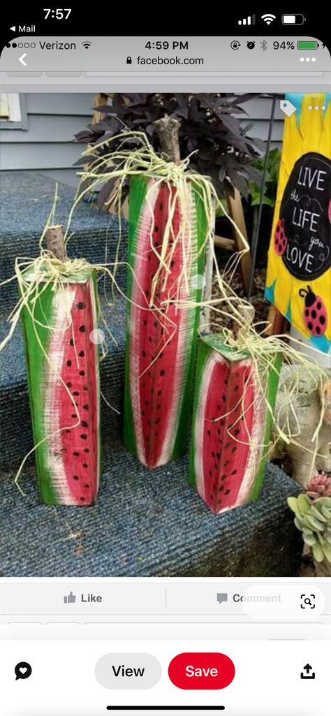 2x4 Painting Ideas, Watermelon Porch Sign, Summer Garden Decor, Watermelon Yard Decor, Summer Crafts To Make And Sell, Watermelon Front Porch Decor, Watermelon Porch Decor, Summer Yard Decor Diy, Watermelon Wood Crafts