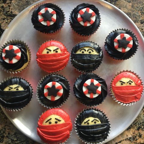 american ninja warrior cupcakes Ninja Birthday Cupcakes, Ninja Birthday Party Ideas Cake, Ninja Birthday Cake Ideas, Ninja Cupcake Ideas, Ninja Cake Ideas, Ninja Cake Ideas Boys, Customized Cupcakes, Ninja Birthday Cake, Ninja Cupcakes