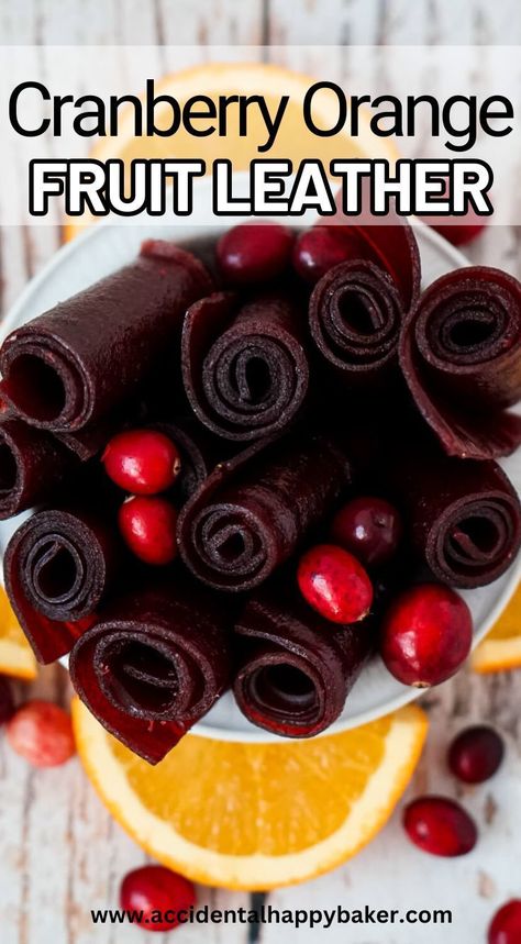 Cranberry Orange Fruit Leather: a tasty, kid-approved treat using leftover cranberry sauce! Fruit Leather Dehydrator, Dried Cranberries Recipes, Dehydrated Recipes, Homemade Fruit Leather, Homemade Fruit Snacks, Fruit Leather Recipe, Energy Bars Recipe, Jellied Cranberry Sauce, Thanksgiving Leftover