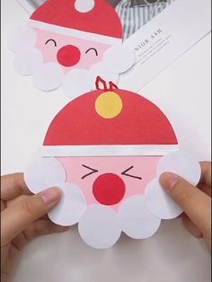 Santa Claws, Preschool Christmas Crafts, Seni Dan Kraf, Christmas Arts And Crafts, Preschool Arts And Crafts, Hand Crafts For Kids, Arabic Alphabet, Christmas Card Crafts, Preschool Christmas