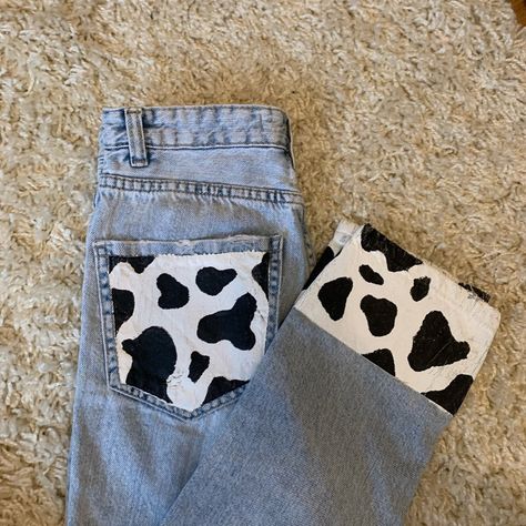 Cow Outfits, Cowgirl Accessories, Cowgirl Birthday Party, Cow Decor, Western Wear Outfits, Cute Country Outfits, Looks Country, Cowgirl Birthday, Western Style Outfits