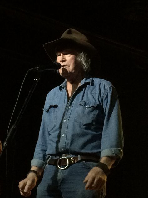 The one and only....Billy Joe Shaver....the original outlaw. Billy Joe Shaver, Real Country Music, Natural Man, Real Music, Music Artist, The One And Only, Wild West, Singer Songwriter, Country Music