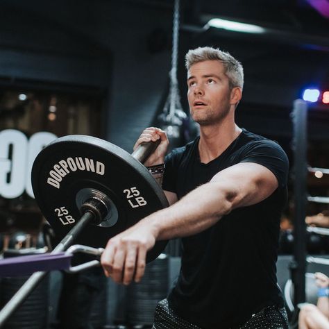 Dogpound Gym, Figure Competition Diet, Ryan Serhant, Squat Motivation, Early Morning Workouts, Michelle Lewin, Bravo Tv, Figure Competition, Celeb Style