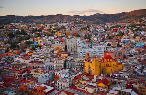 View of Guanajuato, Mexico just after sunset Latin America Aesthetic, Dnd World Building, Cruise Ship Tips, America Aesthetic, Latin American Culture, Best Countries To Visit, Mexico Fashion, Mexico Photography, Dnd World