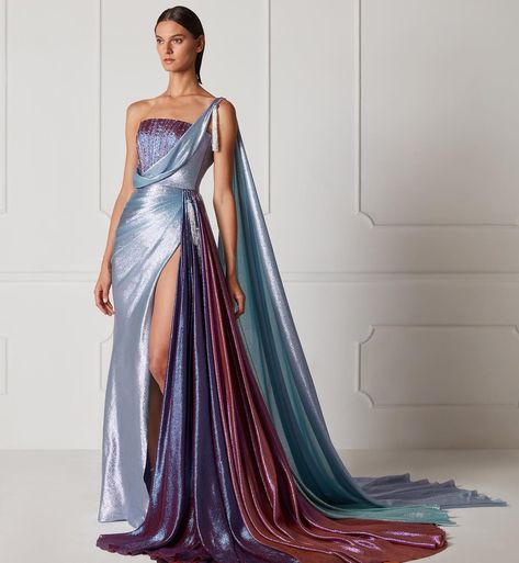 Hamda Al Fahim on Instagram: “Interstellar  #HamdaAlFahim #skyinspired #couture” Hamda Alfahim, Hamda Al Fahim, Event Attire, Grecian Wedding, Feminine Dresses, Glamorous Fashion, Gaun Fashion, Fancy Gowns, Outfit Party