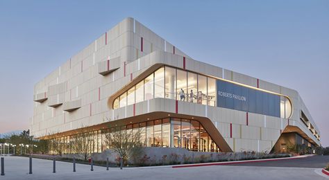 Sustainable fitness center combines good looks and an eco-friendly mantra in California Gym Architecture, Claremont Mckenna College, Fitness Center Design, Green Roof Building, Mall Facade, Shopping Mall Design, Hospital Architecture, Pavilion Architecture, Mall Design