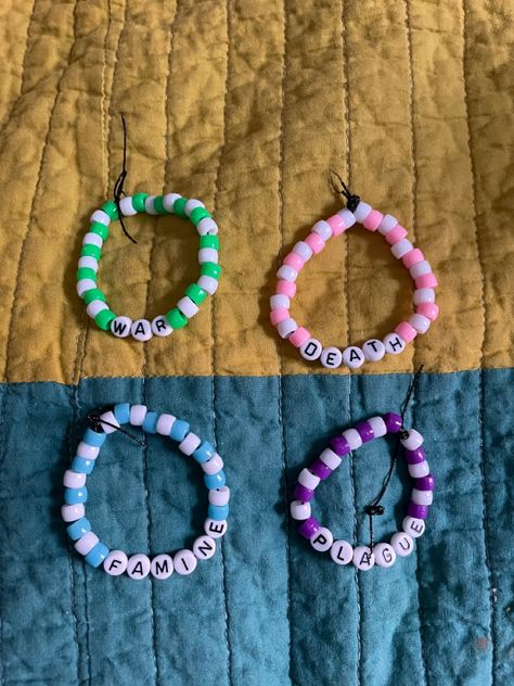 Character Bracelets, Four Horseman, The Four Horsemen, Diy Kandi Bracelets, Diy Kandi, Bracelets Easy, Horsemen Of The Apocalypse, Bracelet Inspo, Kandi Bracelets