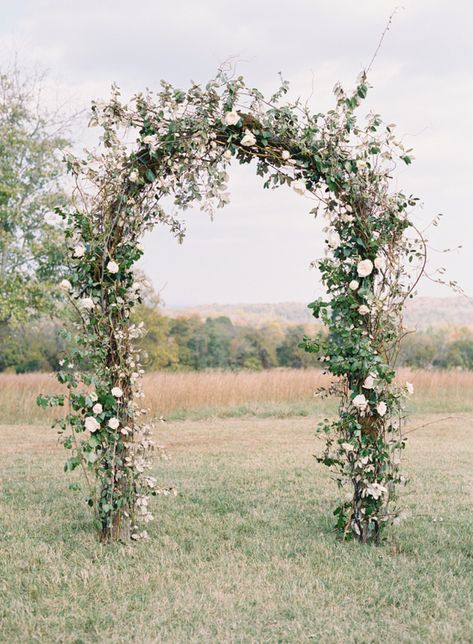 Small Backyard Wedding, Wedding Arbour, Farmhouse Wedding, June Wedding, Hanging Flowers, Flowers Wallpaper, Wedding Arch, Small Wedding, Farm Wedding