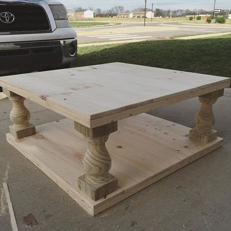 Answer: one 4' x 4' coffee table. My stain is currently oxidizing so it's not finished yet, but I thought I'd show you the giant coffee table my lover and I built. I decided to try out the restoration hardware one in case you couldn't tell ;) Building myself gave me the exact dimensions I needed to work with my existing sectional and I reeeaaally love that it only cost around $40 to make! Convertible Coffee Table, Crate Coffee Table, Coffee Table Farmhouse, Coffee Table Styling, Diy Coffee Table, Diy Coffee, Coffee Table Design, Farmhouse Table, Diy Table