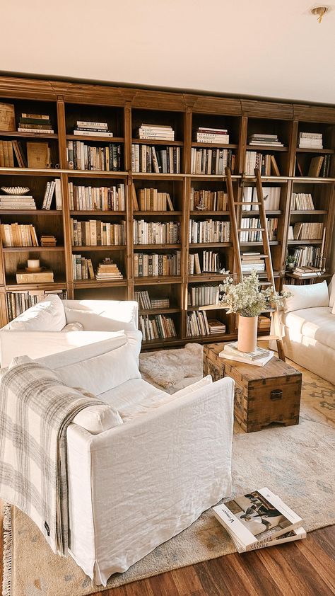 Chats • Instagram Vintage Cottage Style, Cozy Living Room Ideas, Rural House, Home Library Design, Home Libraries, Vintage Cottage, Home Library, Living Room Ideas, Cozy Living Rooms