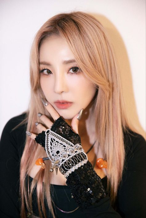 Sandara Park, Dara Kpop, Celebrities Female, Kpop Girls, Google Search, Celebrities, Beauty