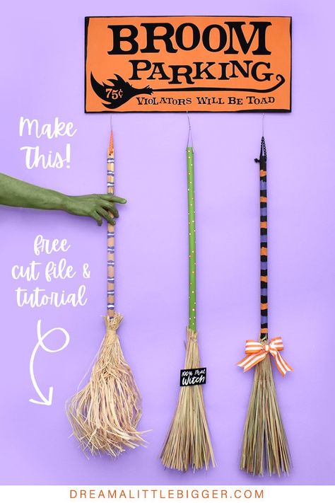 Park Your Broom Sign, Parking Signs Diy, Broom Parking Sign Diy, Broom Parking Sign, Diy Broom, Witchy Halloween Decor, Parking Ideas, Halloween Craft Treats, Broom Making