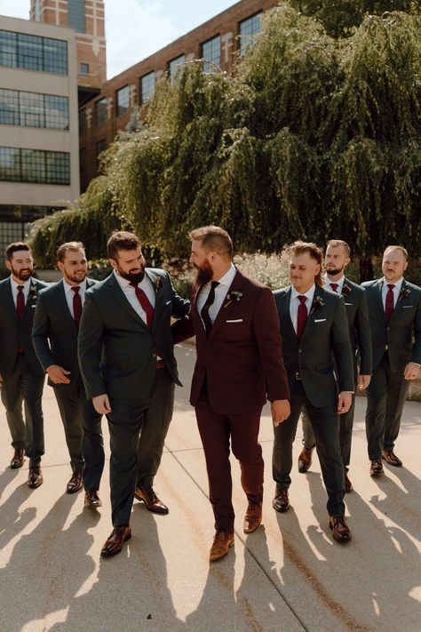 Burgundy Red Suit Men, Dark Grey Suit Burgundy Tie, Christmas Wedding Tuxedo Groomsmen, Groom Burgundy Wedding, Men’s Maroon Suit, Groom Wine Suit, Grey Tuxedo Wedding Burgundy, Maroon Mens Wedding Attire, Groom And Groomsmen Attire Maroon