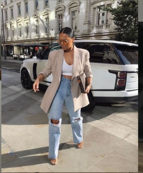 2023 Fall Lookbook, Black Girls Style Fashion, Easy Spring Style, Luxury Women Outfits, Cute Birthday Brunch Outfits, Classy Stylish Outfits, 30 Women Fashion Style, What To Wear In Chicago In April, Spring 2024 Fashion Trends Black Women