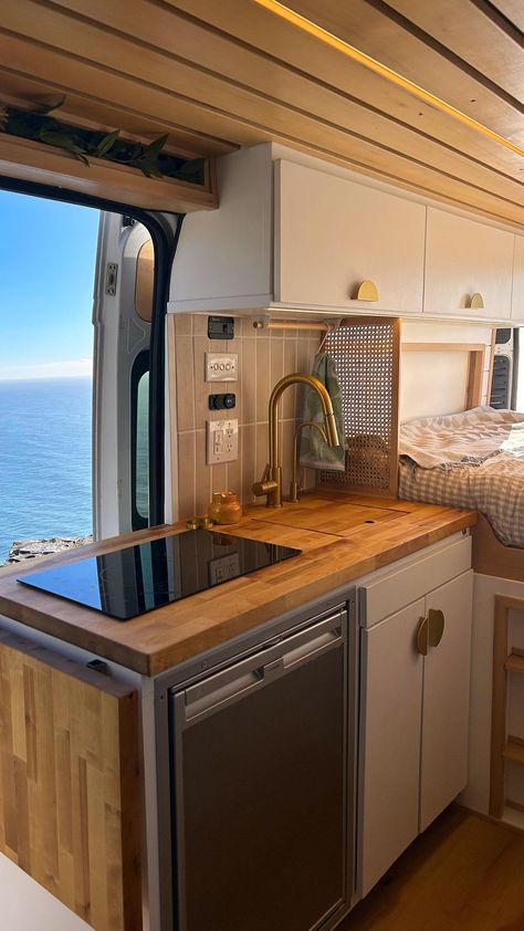 Bonita Camper Vans | 2024 is here! 🎉 Hold true to your New Year’s resolution of starting van life and have us build your dream camper van!!! We still have… | Instagram Van Life Checklist, Van Life Must Haves, Van Life Decor, Small Van Life Interior, Van Build Layout, Diy Van Life, Van Build Ideas, Van Life Interior, Motorhome Renovation