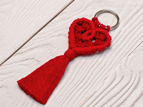 Valentine's day gift Macrame Heart Keychain, Heart Shape Keychain, Gift Macrame, Keychain Tutorial, Macrame Heart, Faith Crafts, Macrame Knots Pattern, Straight From The Heart, Knots Diy