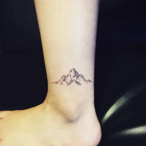 Mountain range tattoo on the left ankle. Small Mountain Tattoo, Ankle Tattoo Men, Mountain Range Tattoo, Ankle Tat, Ankle Tattoo Designs, Petit Tattoo, Ankle Tattoos For Women, Ankle Tattoo Small, Anklet Tattoos