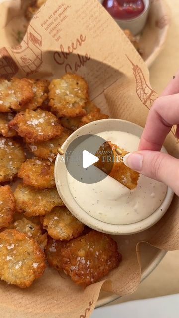 Smashed Tater Tots, Tator Tot Recipe, Fries Potatoes, Homemade Tater Tots, Creamy Dipping Sauce, Cornbread Recipe Sweet, Tater Tot Recipes, Homemade Sour Cream, Potato Snacks