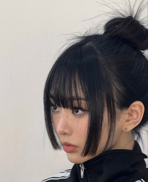 Japanese Haircut, Hime Cut, Hair Inspiration Long, Hair Arrange, Haircut And Color, Penteado Cabelo Curto, Asian Hair, Korean Hairstyle, Aesthetic Hair