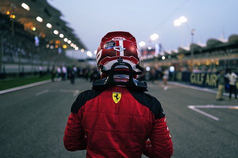 Back of Charles Leclerc of Scuderia Ferrari in his helmet and race suit on the grid. Formula 1 Background, Formula 1 Birthday Cake, Formula 1 Birthday, Wallpaper Formula 1, 1 Birthday Cake, Belgium Grand Prix, Bahrain Grand Prix, Canadian Grand Prix, Australian Grand Prix