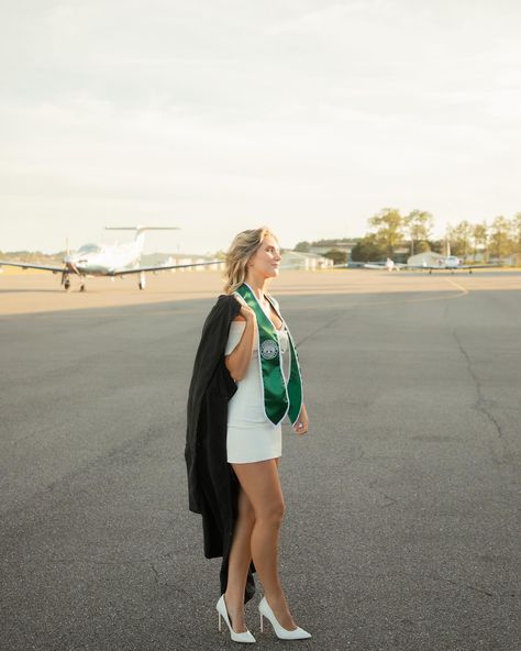 Senior pics at the airfield 🤩 #aviation Airport Senior Pictures, Grad Pic, At Airport, Grad Pics, Senior Photoshoot, Grad Photos, Senior Pics, College Graduation, Senior Pictures