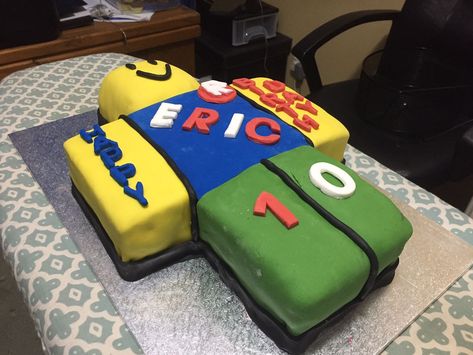 https://th.bing.com/th/id/R.ee9e9ca96abf5d84dbe414db7713bb8b?rik=Mmu1HuFhLrGWWQ&pid=ImgRaw&r=0 Noob Cake, My Birthday Is Coming, Roblox Birthday Cake, Roblox Noob, Rodjendanske Torte, Robot Birthday Party, Roblox Cake, Roblox Birthday, My Birthday Is