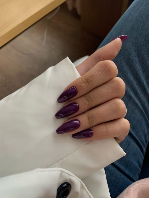 Plum Nails, Kutek Disney, Nagellack Trends, Minimalist Nails, Fire Nails, Funky Nails, Pretty Acrylic Nails, Chic Nails, Best Acrylic Nails