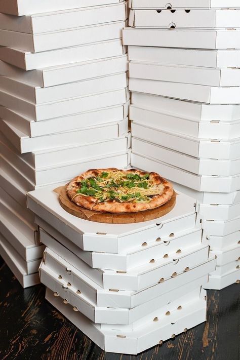 Takeaway Pizza Photography, Pizza Box Photography, Pizza Styling Photography, Pizza Photography Instagram, Takeaway Food Photography, Food Box Photography, Pizza Product Photography, Pizzeria Photography, Pizzas Aesthetic