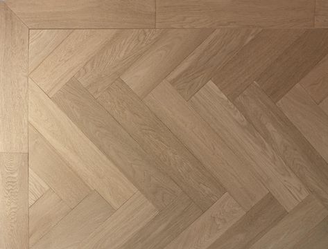 St. Pauls Herringbone Parquet from Jordan Andrews Herringbone Flooring, Wood Parquet Flooring, Herringbone Wood Floor, Herringbone Wood, Engineered Wood Flooring, Floor Texture, Oak Wood Floors, Herringbone Floor, Floor Colors