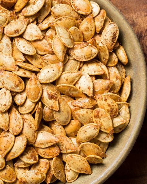 How To Cook Pumpkin Seeds In Air Fryer, Airfryer Pumpkin Seeds, Pumpkin Seeds Air Fryer, Air Fryer Pumpkin Seeds, Cinnamon Sugar Pumpkin Seeds, Sweet Potato Casserole Crock Pot, Air Fryer Pumpkin, Ham And Cabbage Soup, Carving A Pumpkin