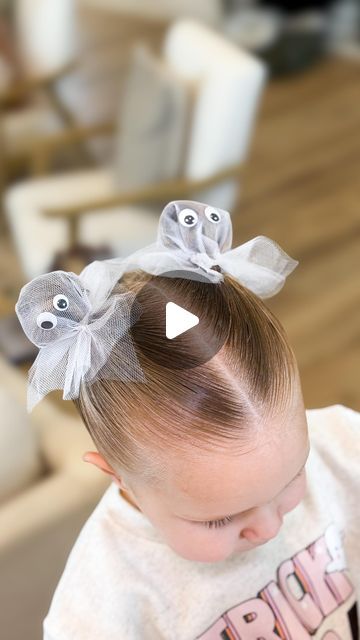 Lauren Thompson on Instagram: "Halloween Toddler Hairstyles part 1✨ #toddlerhair #halloween #october  #ghostbuns #ghosthair  #halloweenhair #toddlerhairstyles #schoolhair #octoberchallenge #hair #hairtutorial #kidshairstyles #kidshairtutorial #toddlergirl #hairinspo #kidshair #upsidedown #kidshairstyles #toddlerhairtutorial #girlhairstyles #hairinspo #hairinspiration #hairinstagram #instagramhair #viralhair #hairstylist #hairtutorial #hairideas #hairgoals #backtoschool #girlmom #momsoftoddlers" Toddler Halloween Hair, Andrew Gold, Spooky Scary Skeletons, Lauren Thompson, Halloween Toddler, Toddler Hairstyles, Makeup Transformation, Toddler Halloween, Spooky Scary