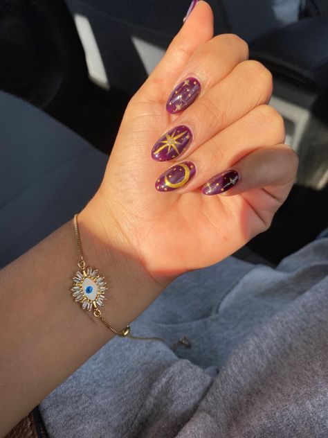 Purple Nails Witchy, Purple Moon And Star Nails, Biab Nails Purple, Purple Boho Nails, Purple Halloween Nails Almond, Cute Painted Nail Ideas, Moon Nails Purple, Sun And Moon Nails Simple, 90s Whimsigoth Nails