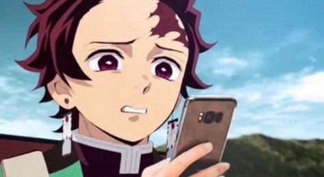 Tanjiro be like on the phone Anime Meme Face, Disgusted Face, Slayer Meme, Anime Episodes, Anime Expressions, Shall We Date, Meme Stickers, Anime Meme, Meme Faces