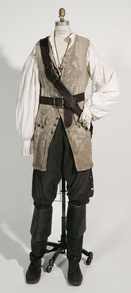 Male Witch Costume, Viking Clothing Male, Male Witch Outfit, Pirate Inspired Outfits, Fae Male, Male Pirate, Pirate Clothing, Pirate Clothes, Fae Costume