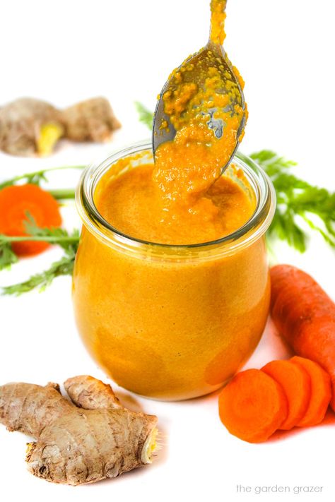 Carrot Ginger Miso Dressing (Oil-Free!) - The Garden Grazer Ginger Miso Dressing, Miso Salad, Miso Salad Dressing, Vegan Salad Dressing Recipes, Garden Grazer, Oil Free Salad Dressing, Carrot Ginger Dressing, Dressing Simple, Vegan Chipotle